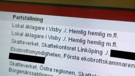 Uppropslistan. De misstänkta rånarnas identiteter hölls hemliga.