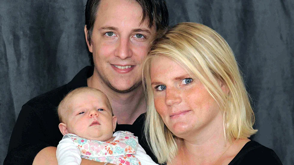 Niklas och Linnéa Östberg, Västervik, fick den 5/7 dottern Ester. Vikt 3 630 gram och längd 50 cm. Paret har tidigare varit bosatta i Linköping och Niklas föräldrar och syskon är bosatta här.