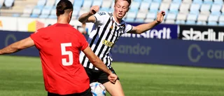 Elvis nätade för Sylvia – se mötet med FC Stockholm igen