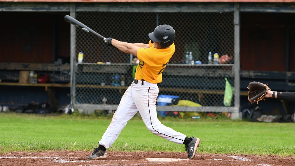 Skellefteå baseboll inledde serien starkt. Laget vann dubbelt mot Sundbyberg B under lördagen.