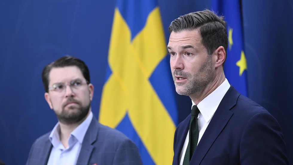 Sverigedemokraternas partiledare Jimmie Åkesson och bistånds- och utrikeshandelsminister Johan Forssell (M).