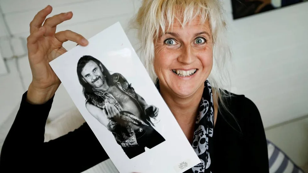 Lemmy gav Mia fingret när de träffades i Hultsfred på 90-talet.