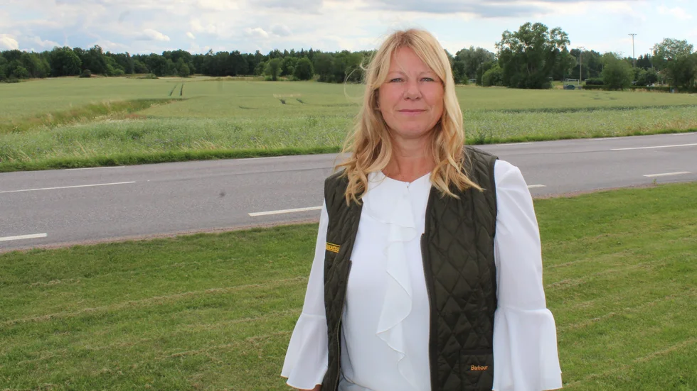 Susanne Dalskog är kommunikationschef på Väderstad AB, och menar att företaget stoppat leveranser till Ryssland i den mån de kan sedn kriget bröt ut i Ukraina. Vissa kontrakt gick dessvärre inte att ta sig ur.