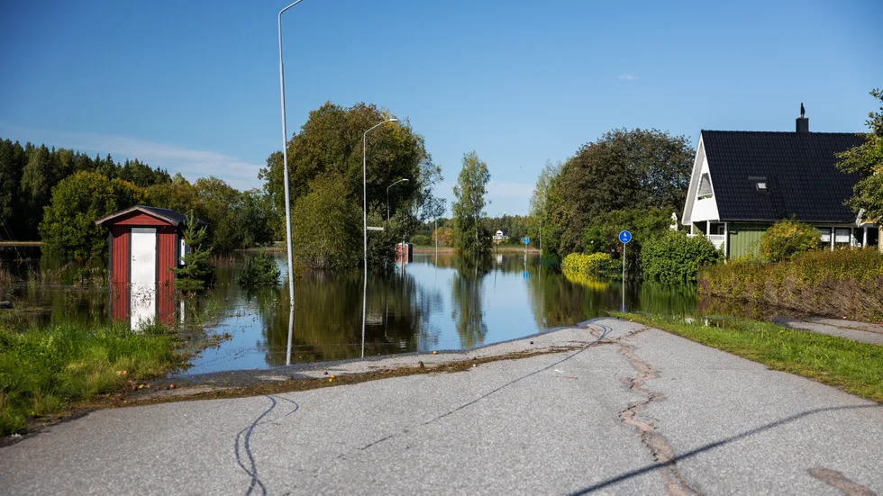 Översvämning i Östervåla på en bild från i måndags.