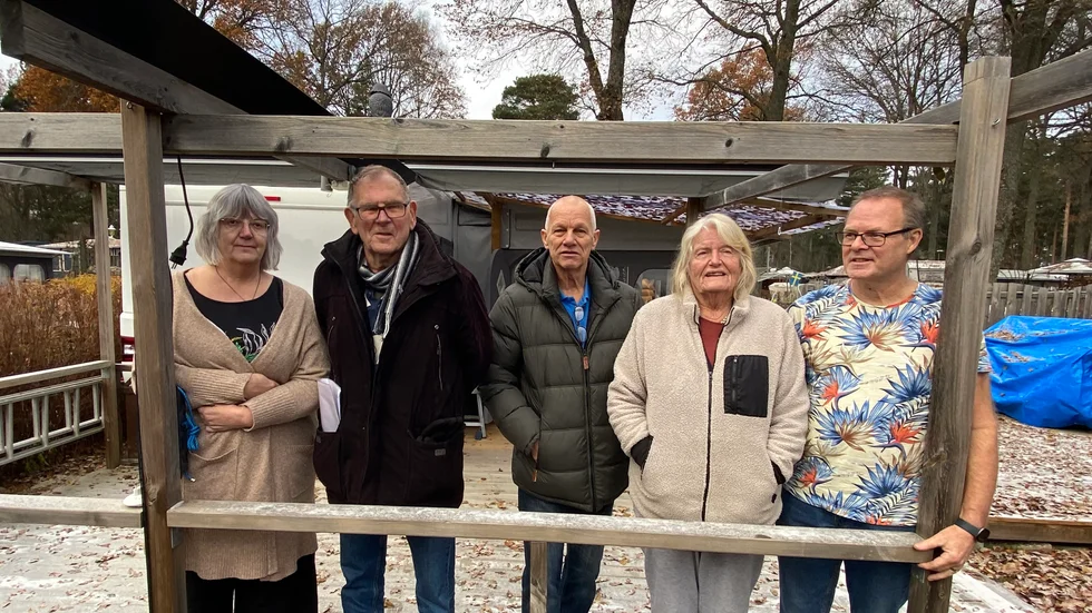 Caroline Fältskog, Tommy Jonsson, Leif Carlsson, Carina Arnstein-Thoms och Torbjörn Larsson hade gärna sett en annan lösning än att kasta ut alla samtidigt.