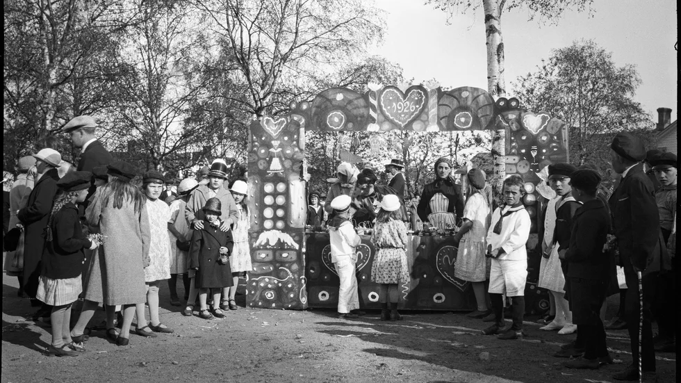 6:e junifestligheterna i Haparanda 1926. Marknadsståndet. Tid: 6 juni, 1926.