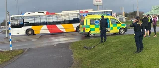 Man allvarligt skadad efter krock med elsparkcykel