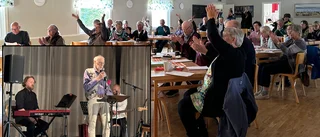 Allsång på gutamål i Eksta               