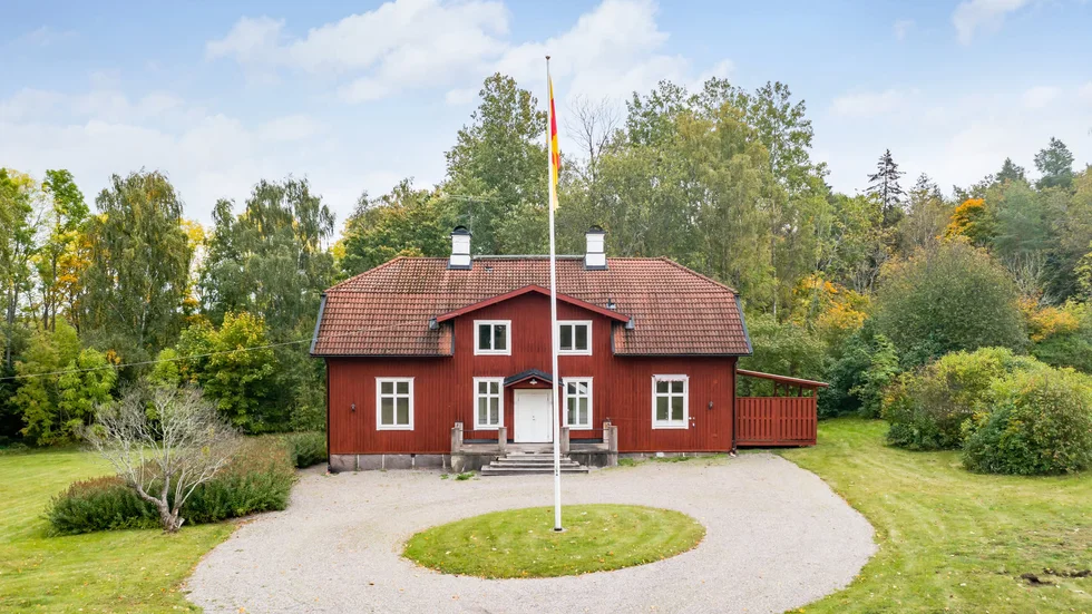 Under vecka 40 blev huset på Länna prästgård 1 mest klickat på sajten. Utgångspriset är 5 750 000 kronor.