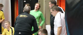 Dramatiskt slut i premiärdusten 