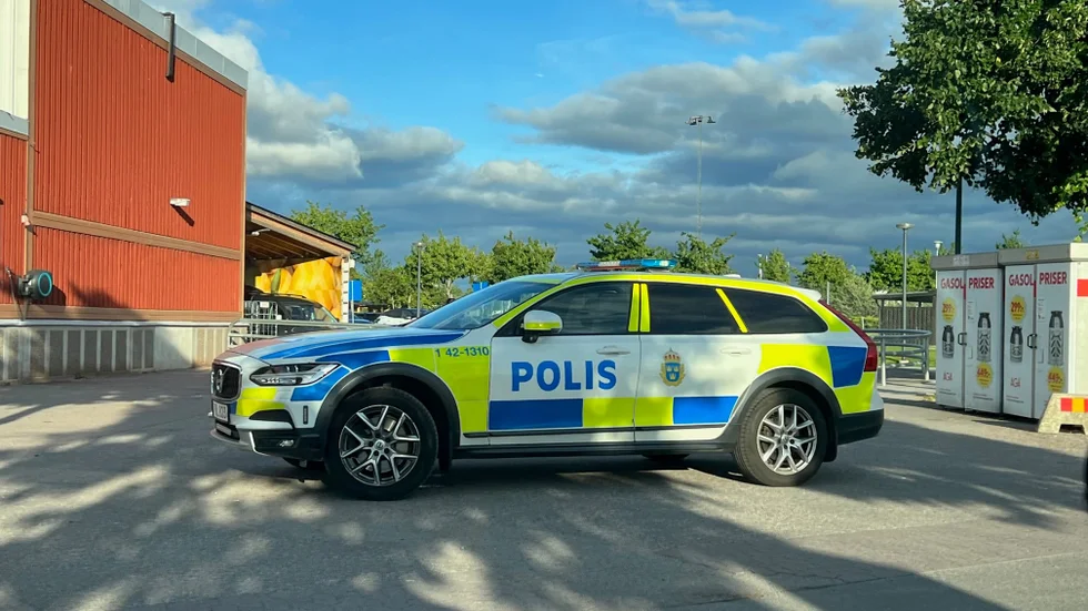 Polisen ryckte ut till Ica Maxis parkering på måndagskvällen. 