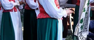 Visby Folkdansgille & Gutebälgarna i Högbyäng