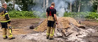 Räddningstjänsten ryckte ut till komposthög efter larm om brand
