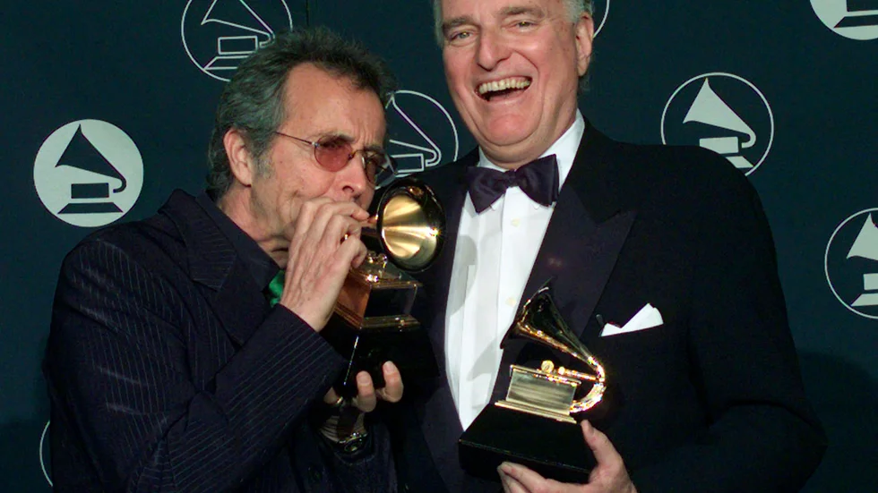 Jerry Moss, till höger, med Herb Alpert 1997.
