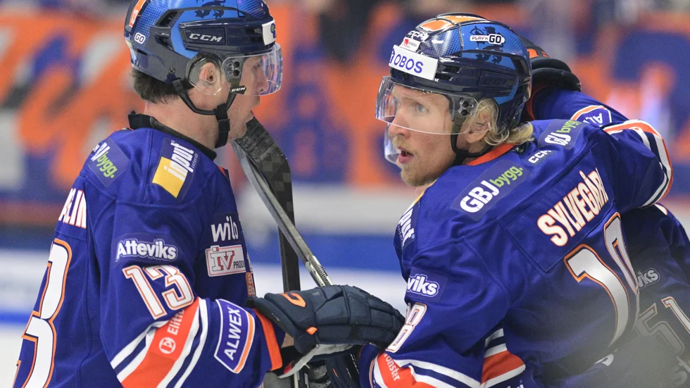 Växjös Marcus Sylvegård firar ett av sina två mål i segermatchen över sitt förra lag Malmö.