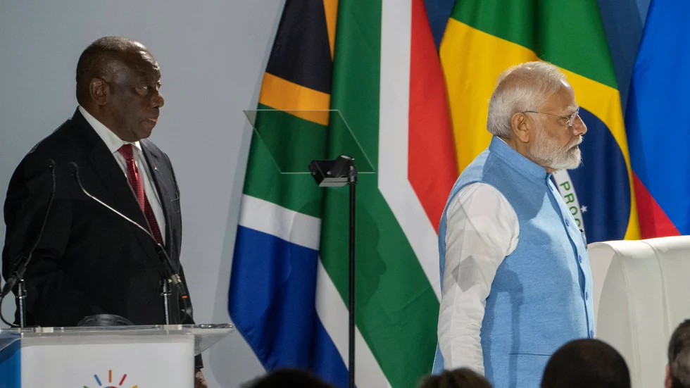 Sydafrikas president Cyril Ramaphosa med Indiens premiärminister Narendra Modi.