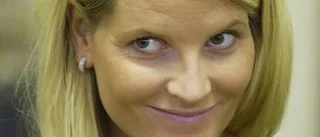 Ebba von Sydow redo för bröllopsyra