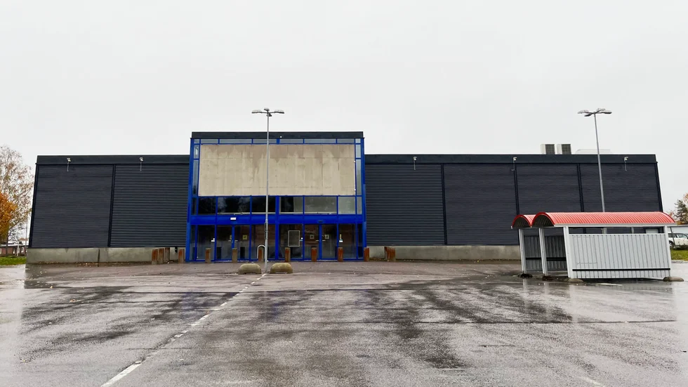 Någon gång under första kvartalet 2024 ska järnhandelskedjan Swedol flytta in i Rustas gamla lokaler på Kolonivägen i Västervik.