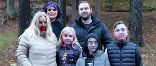 Vallfärd till de mörka läskiga skogarna i Ankarsrum