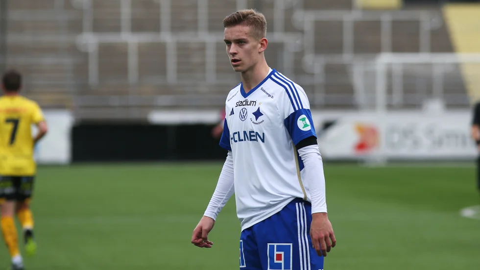 Leo Jonsson har skrivit ett A-lagskontrakt med IFK. 