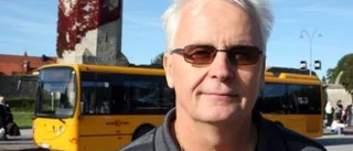 Nytt bränsle i strid om bussiga kortet