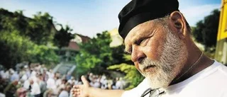 Traditionellt med "annorlunda stuk"
