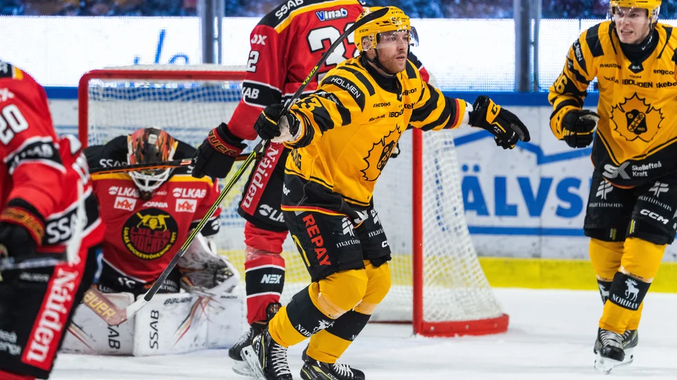 Filip Sandberg kvitterade matchen för Skellefteå AIK tidigt i första perioden – där AIK sedan bröt sin svit med en straffvinst.