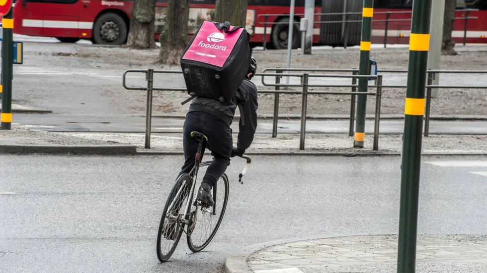Är cykelbudens arbetsvillkor på väg att bli det nya normala?