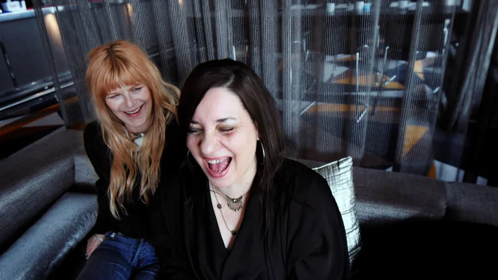 Kajsa Grytt och Malena Jönsson i Luleå innan spelningen i Kulturens hus.
