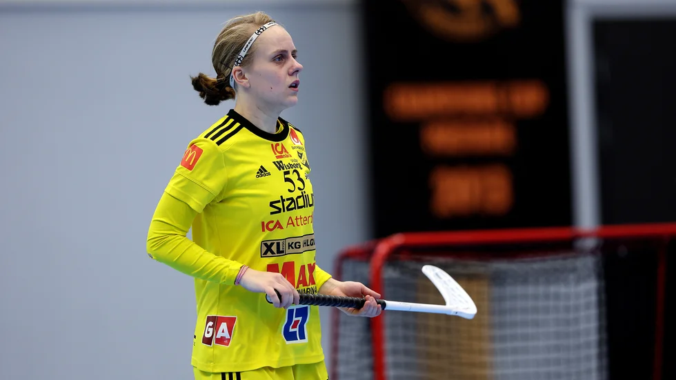 Elin Roos missar helgens SSL-premiär. 
