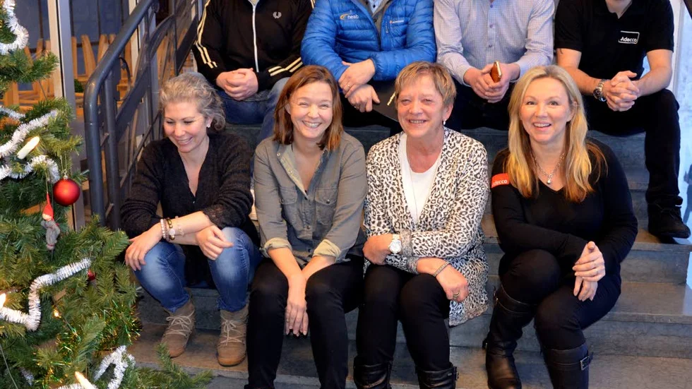 HEMVÄNDARTRÄFF. Förbereder juldagens hemvändarträff med rekryteringstema. Roger Lundberg, Tony Ömalm, Kjell-Åke Johansson, Tobias Joensuu, Magdalena Forsman, Maria Karlsson, Ulla-Britt Larsson och Britt-Marie Persson.