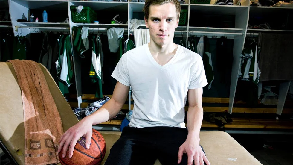 Ny roll. Gustav Nyström har lämnat den stora basketscenen. Istället spelar han numera på det akademiska planet.