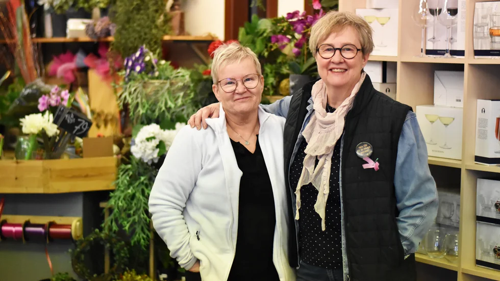 Katarina Norén och Eva Larsson är två av tre delägare i Tidlösa Design. Eva har varit med i 25 år och Katarina började jobba här 2009 och gick in som delägare 2013.