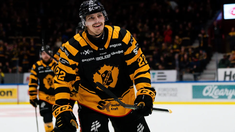 Jonathan Johnson tillbaka i laget igen.