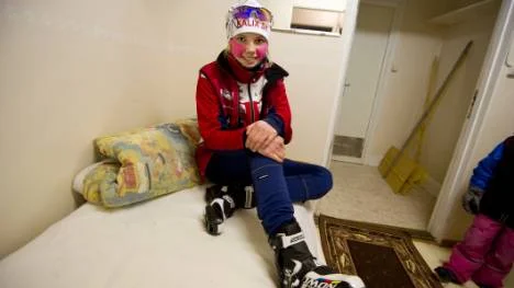 Emma Ribom laddade upp i bastun.