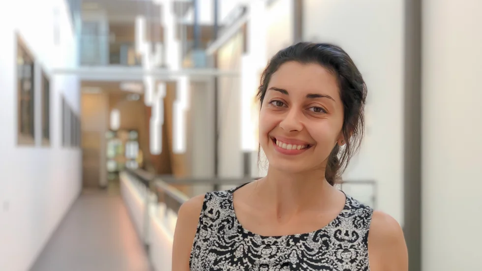 Narin Yousef, vd och grundare av Aftnareld, får ett nytt stipendium.