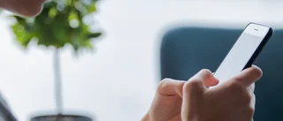 Nära hälften av vårdens mobiler bar corona