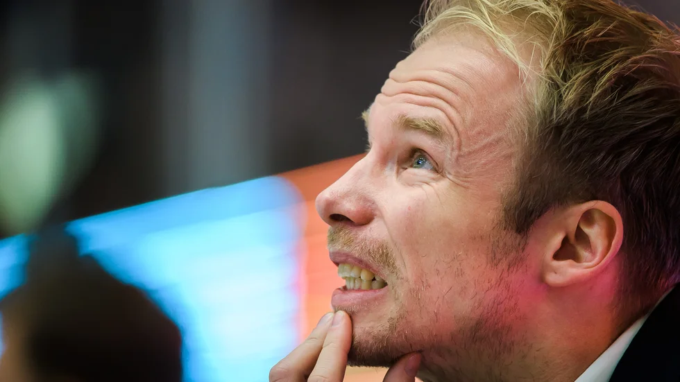 Johan Lundskog får lämna SC Bern efter en svag start på säsongen.
