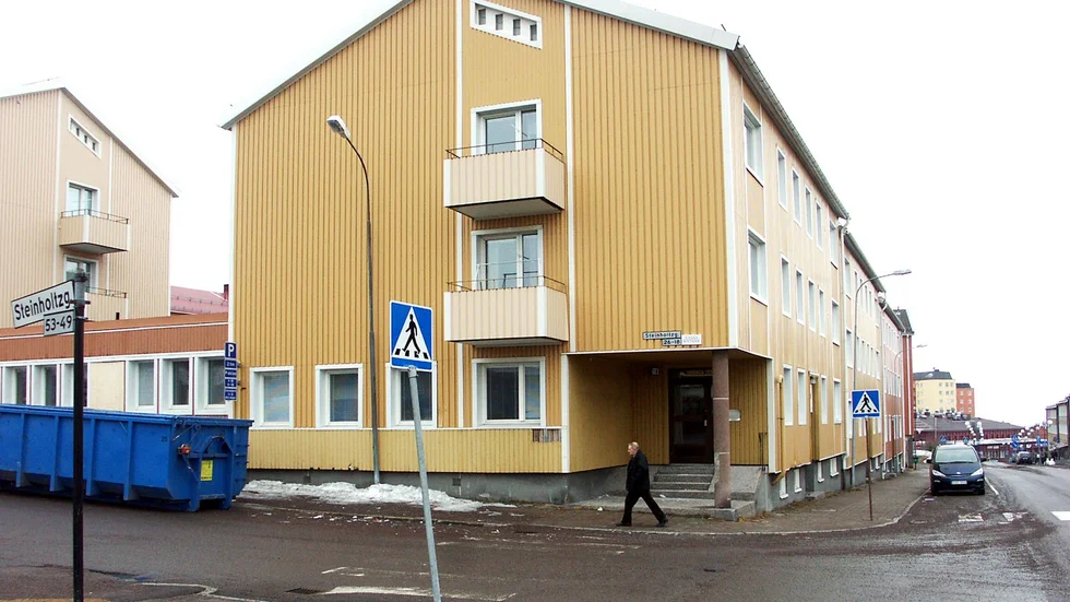Arkivbild från 2006, föreställandes en del av Steinholzgatan i Kiruna vilket är den gata där insändarskribenten stött på tjuvar.