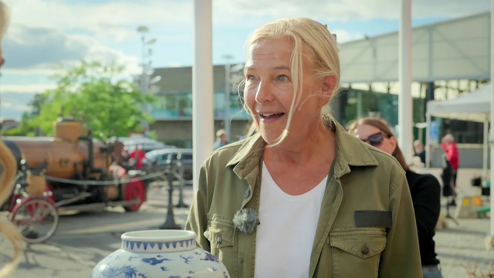 Lena Grundén kommer från Eskilstuna men bor sedan många år i Stockholm.