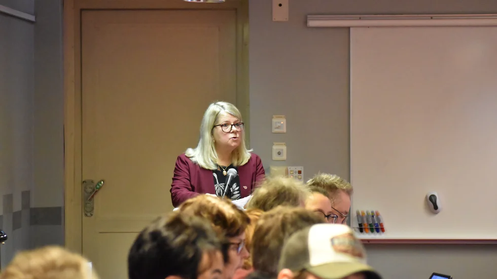 "Redan idag är det brist på vård och omsorgspersonal och vi behöver vara rädda om de vi har genom att ge dem goda förutsättningar att utföra sitt arbete", säger Charlotte Hultdin.