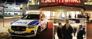 Polisens sökande efter rymlingen • Kontrollerade passagerarna innan färjans avgång