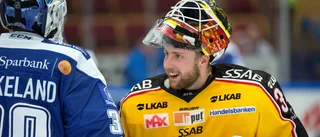 Hyllas efter ny stormatch i målet: "Har en väldigt hög nivå"