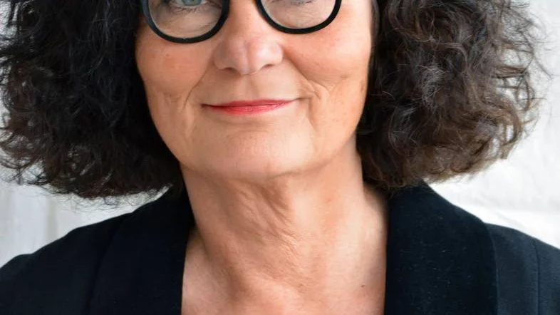 författaren. Ebba Witt-Brattström.