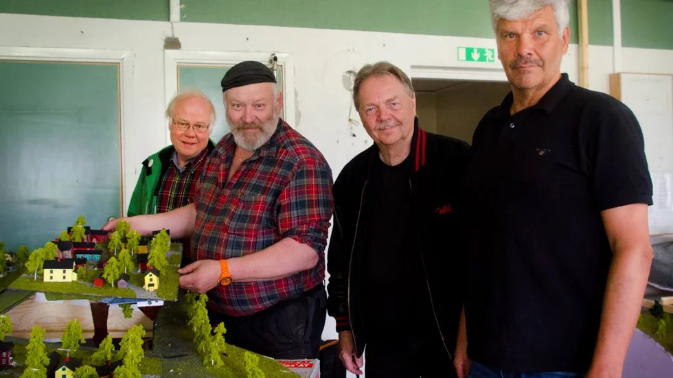 Livar upp. Lars Israelsson, Tord Pettersson, Torvald Burman och Kjell "Firro" Hansson är alla uppvuxna i Malmberget. I sommar firar de sin hemort rejält med buller och bång.