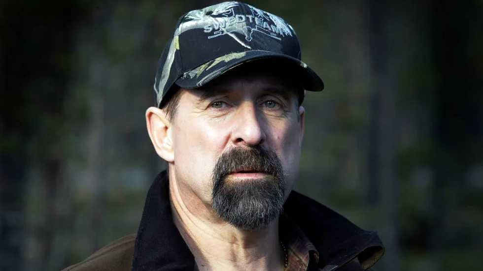 Fel dialekt. Många tittare var upprörda över att Peter Stormare inte pratade riktigt Kirunamål i tv-serien Midnattssol.