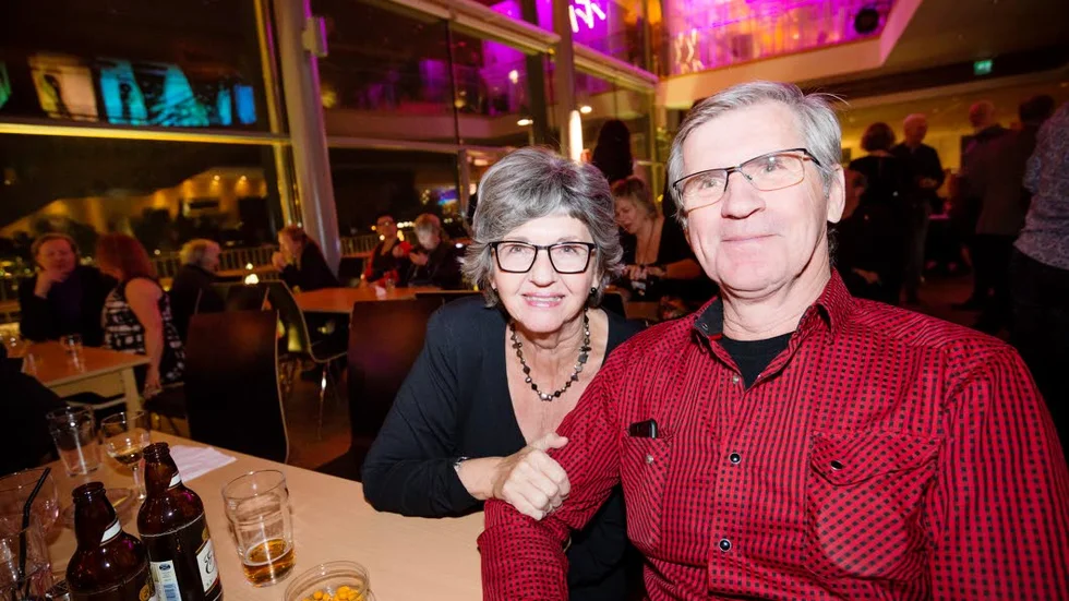 Andra gången. Lisa och Göran Jönsson var på Trettondagsblues för andra gången. "Det är jättebra", säger Lisa.