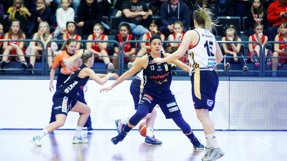Lyckad debut. Luleå Baskets senaste värvning Sofie Hendrickx visade klass i sin första match med sitt nya lag.