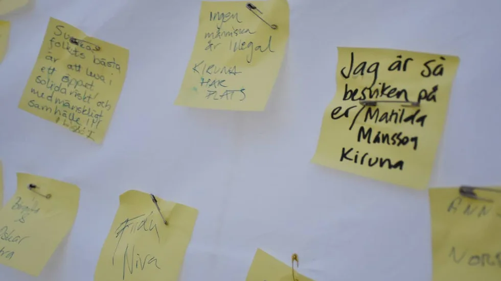 LAPPAR. Många som skrev lappar är besvikna på regeringens politik.