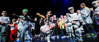 Skönt julfri dansshow